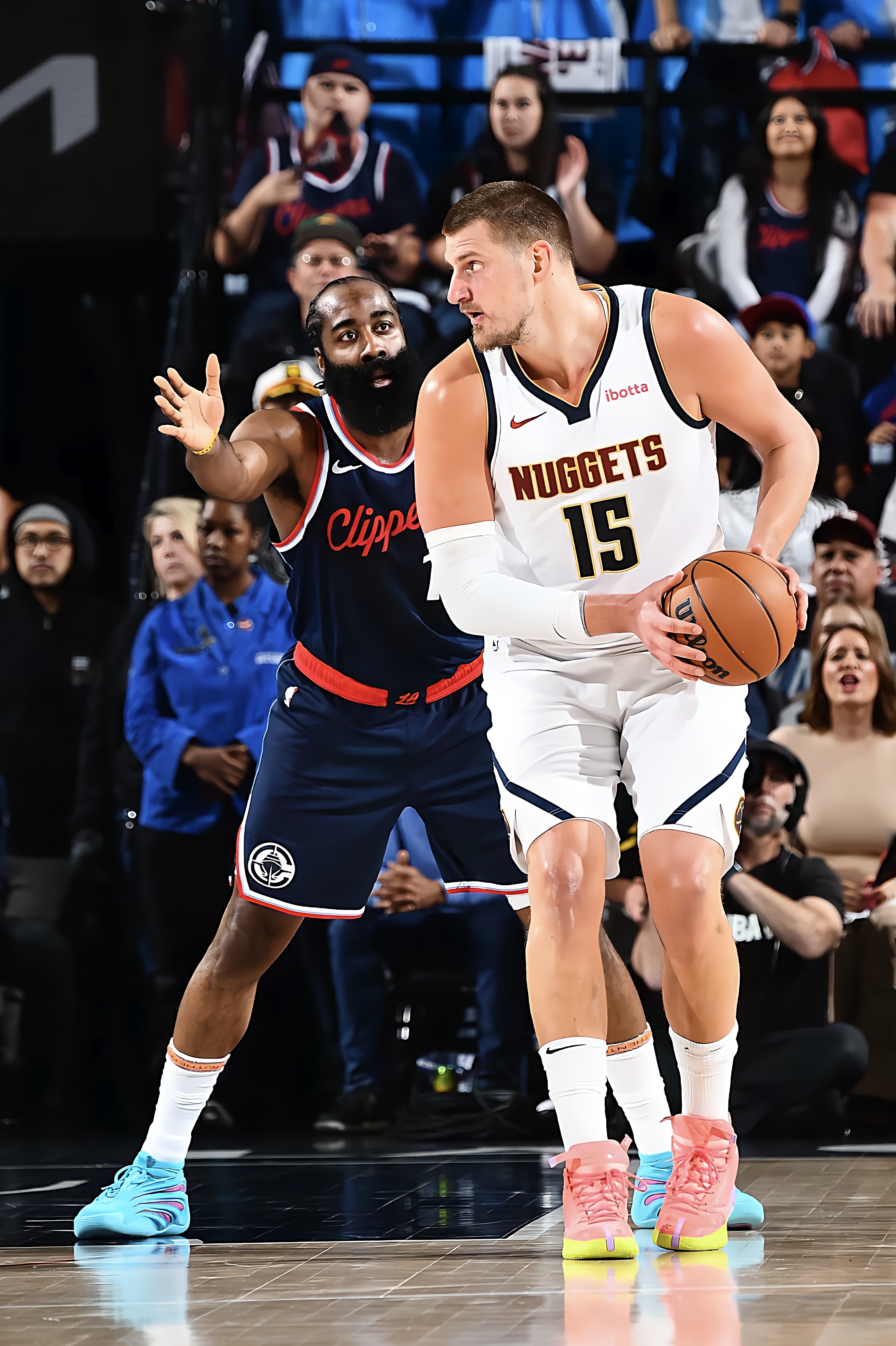 球盟会登录-包含这也行？山东男篮手感冰凉备战NBA季后赛今夜巴黎圣日耳曼豪取连胜，克里夫兰骑士队长鼓劲的词条