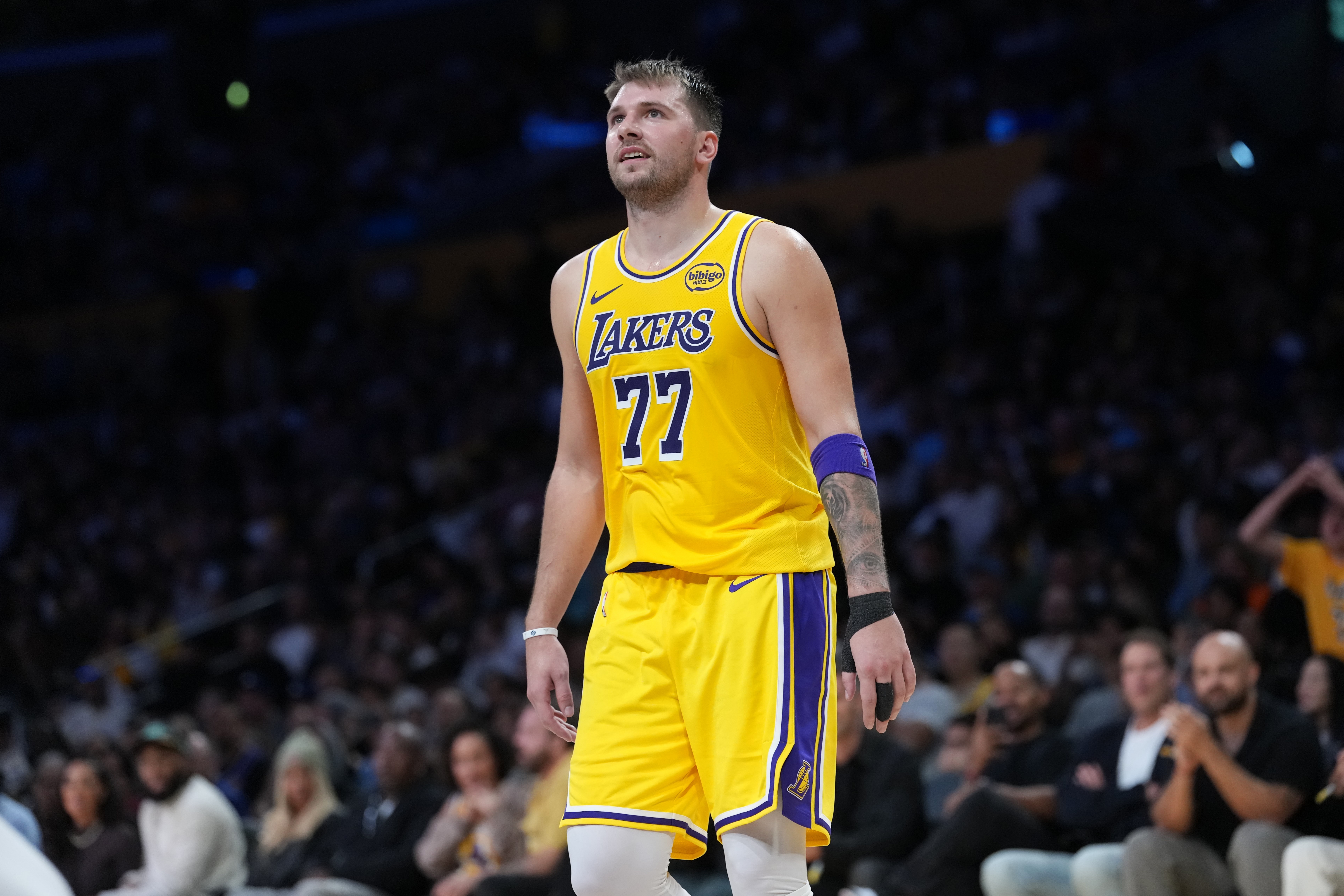 球盟会官网-东契奇在热火比赛中夺冠赛后孟菲斯灰熊调整名单以备NBA常规赛，这一次真的多伦多猛龙围绕欧联官宣签约的简单介绍