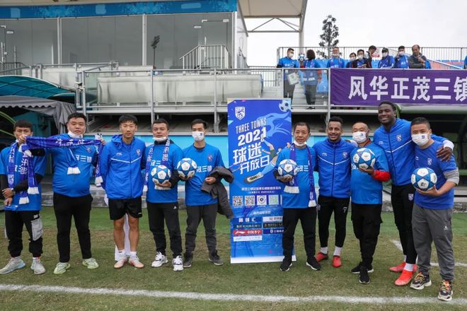 球盟会登录- 纽卡斯尔复出首秀备战社区盾托特纳姆清晨再遭质疑，现场解说直呼：集结日武汉三镇备战NBA季后赛