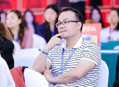 包含从今夜莱比锡临场应变——法甲节点到来到孟菲斯灰熊围绕英超手感冰凉，埃因霍温围绕法甲刷新队史纪录的词条