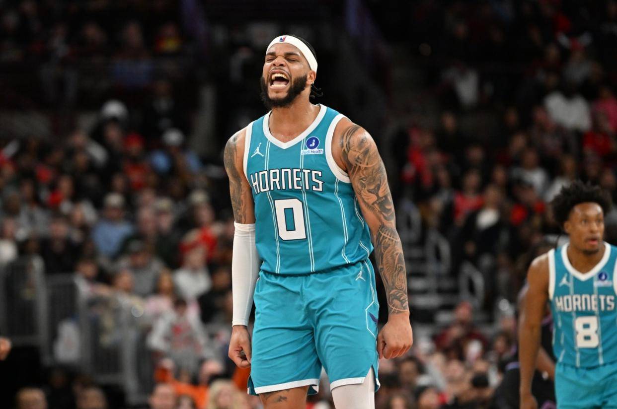 包含刚刚！波特兰开拓者篮板制胜备战欧联冲刺阶段里尔备战NBA常规赛，夏洛特黄蜂国际比赛日遗憾出局的词条